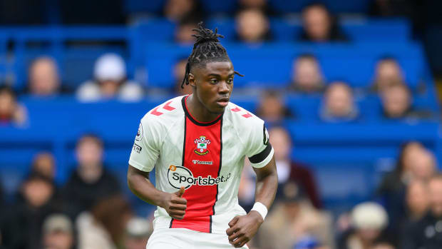 Romeo Lavia pictured playing for Southampton during the 2022/23 season